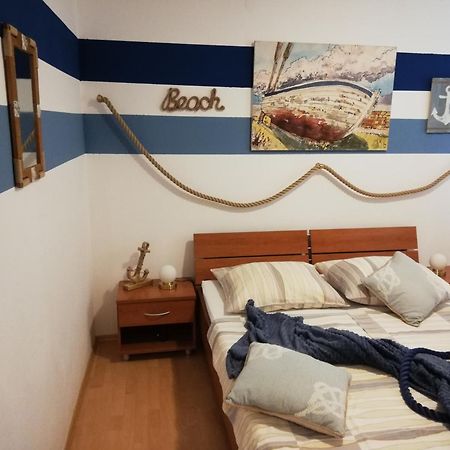 Apartments Eti Bol Eksteriør billede