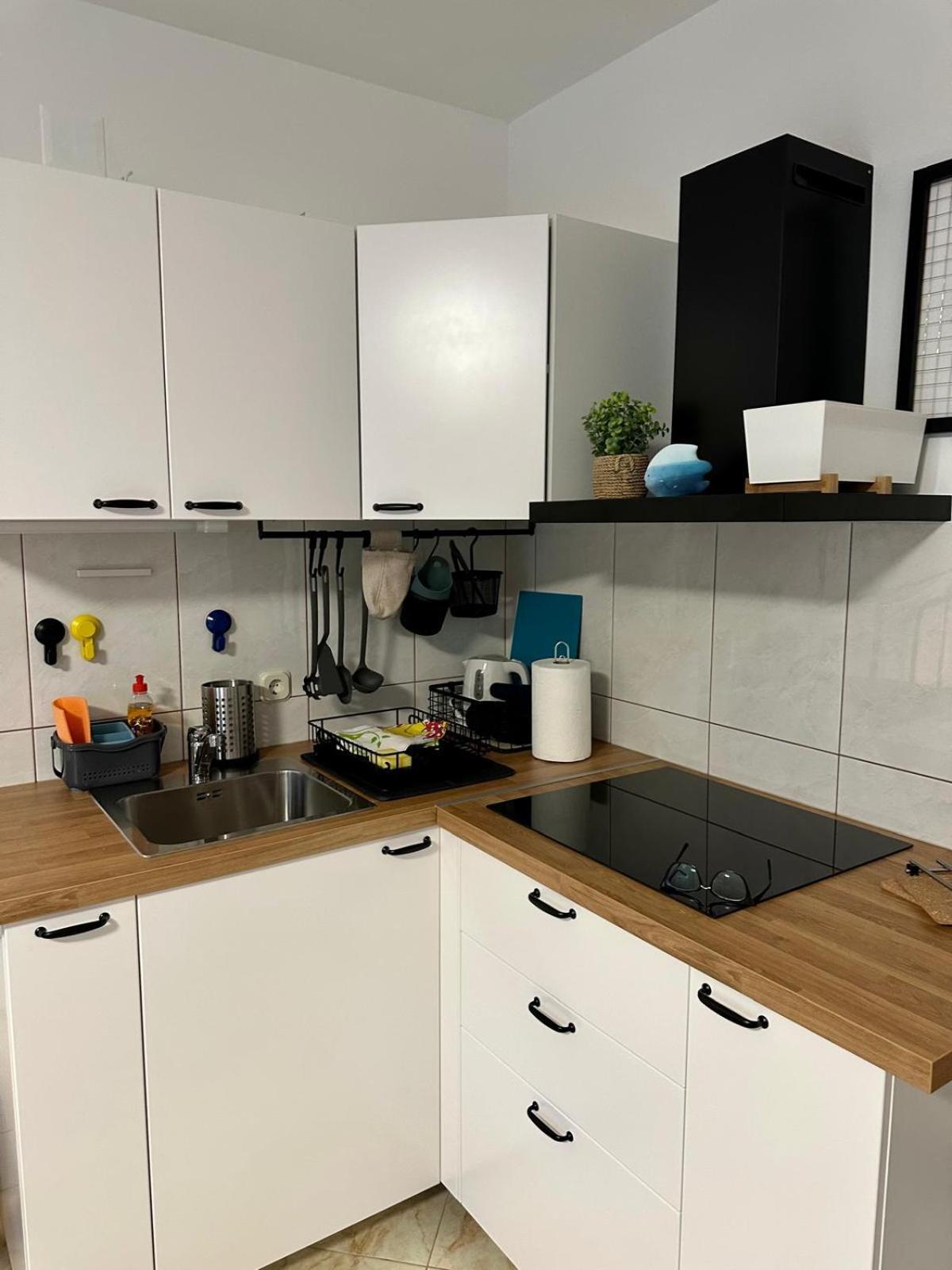 Apartments Eti Bol Eksteriør billede