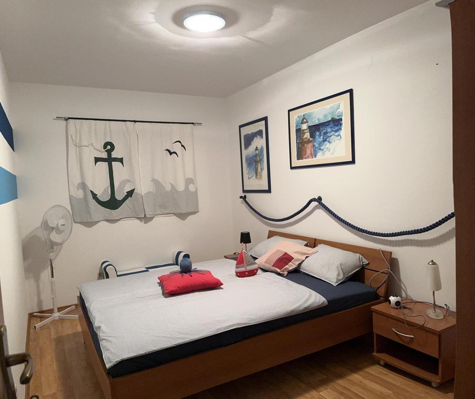 Apartments Eti Bol Eksteriør billede